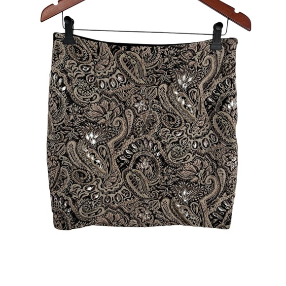 Guess Paisley Patterned Skirt with rhinestones - Picture 1 of 6